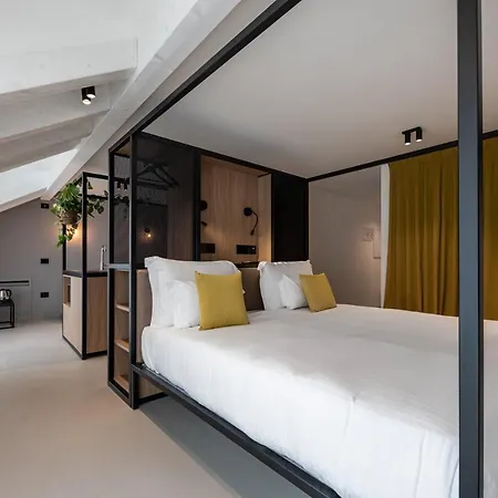 - Palais Hoertenberg Aparthotel Bolzano